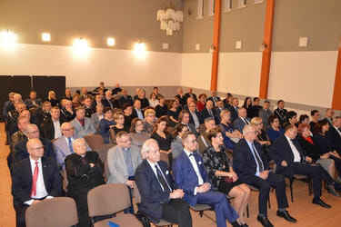 Na zdjęciu widać przybyłych gości na Spotkanie Noworoczne.