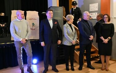 Wręczanie upomink&oacute;w przedsiębiorcom