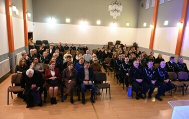 zebrani goście w domu kultury