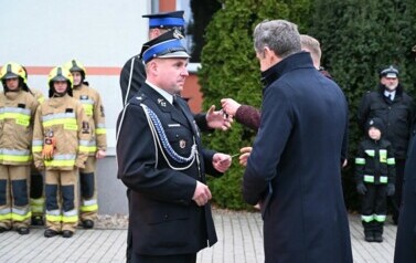 składanie gratulacji
